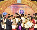 Lễ trao giải "Nữ Doanh Nhân Việt Nam tiêu biểu 2010" - Cúp Bông Hồng Vàng